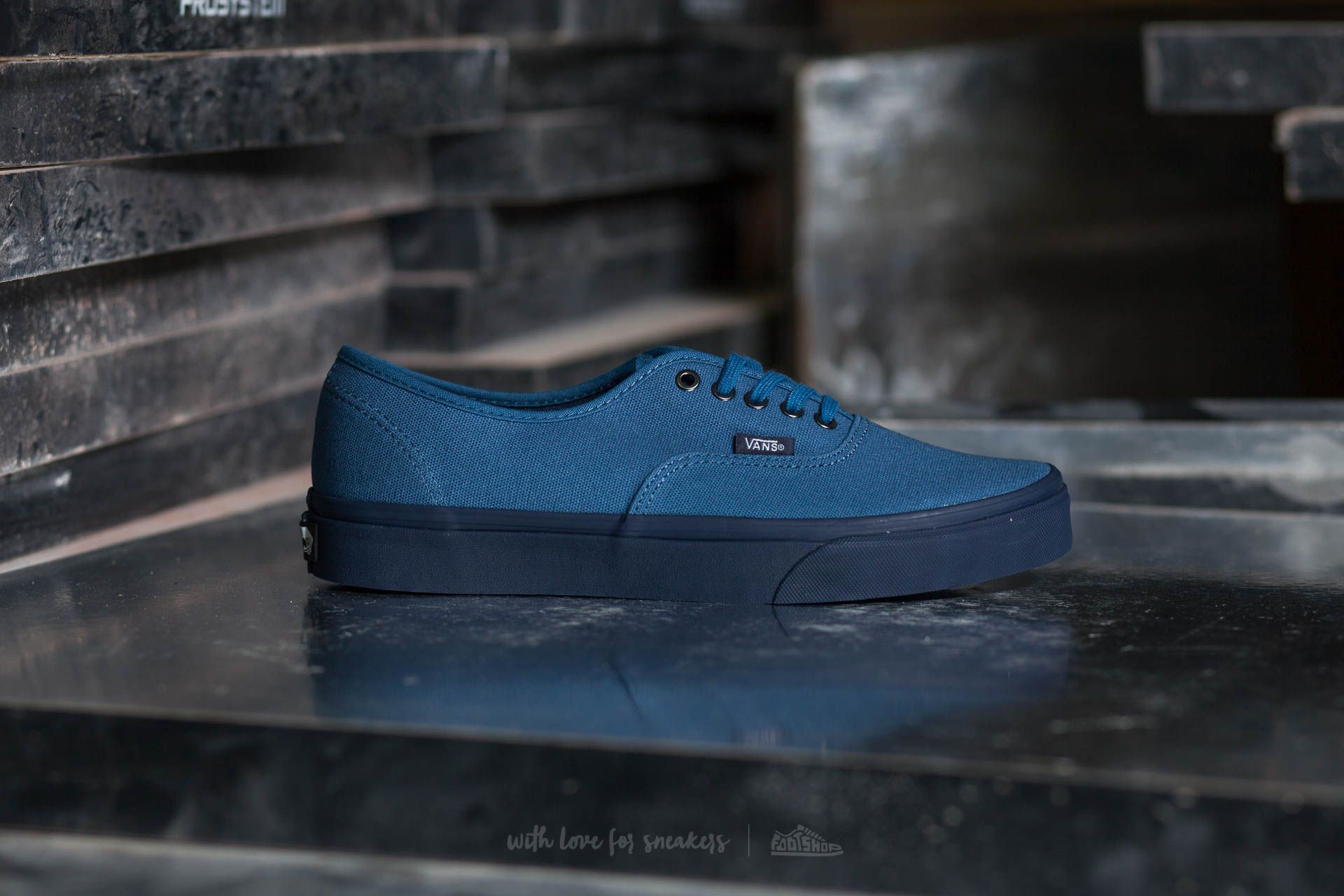 Vans old skool blue on sale ashes