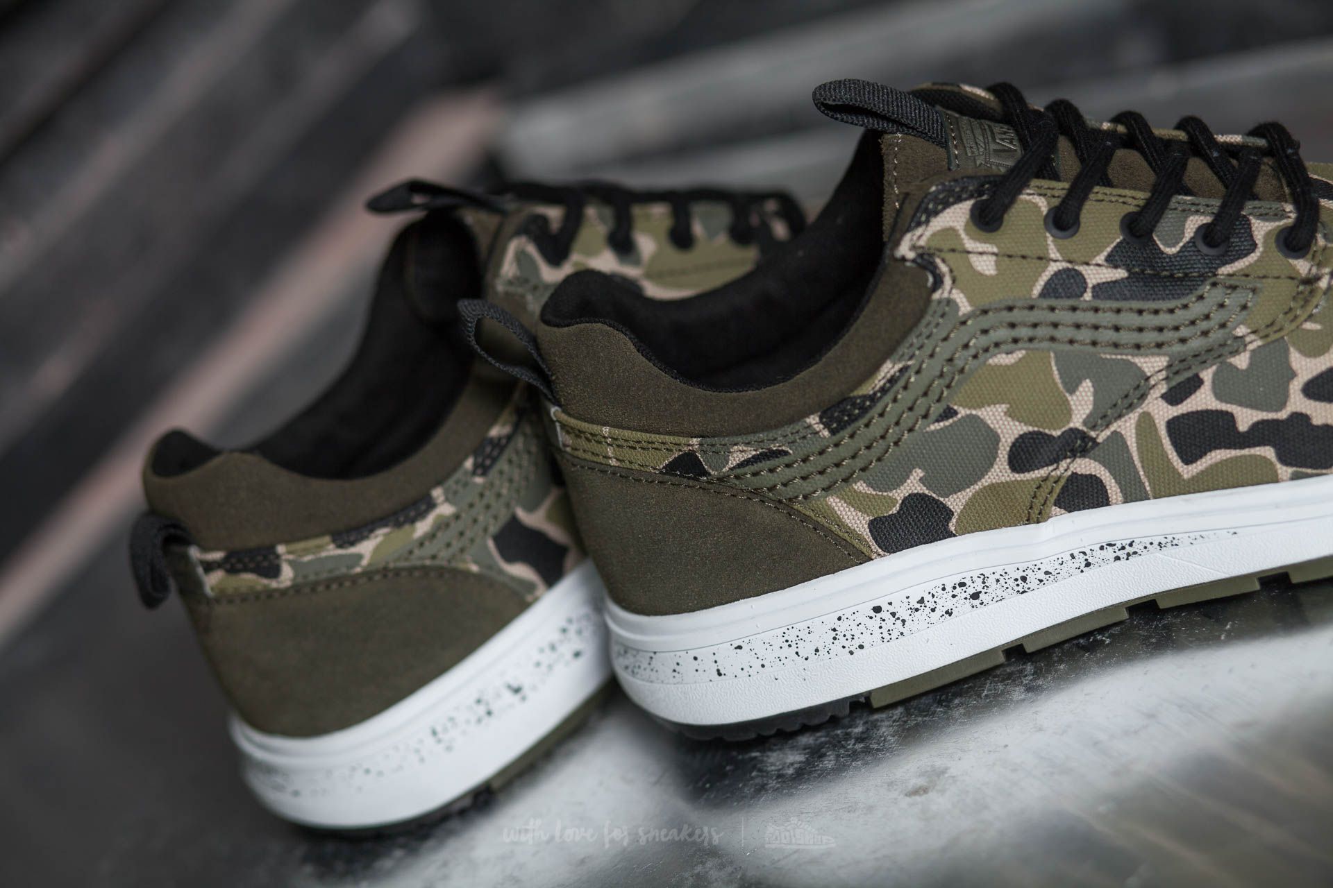 Men's shoes Vans Iso 3 (Camo) Camo/ Ivy Green