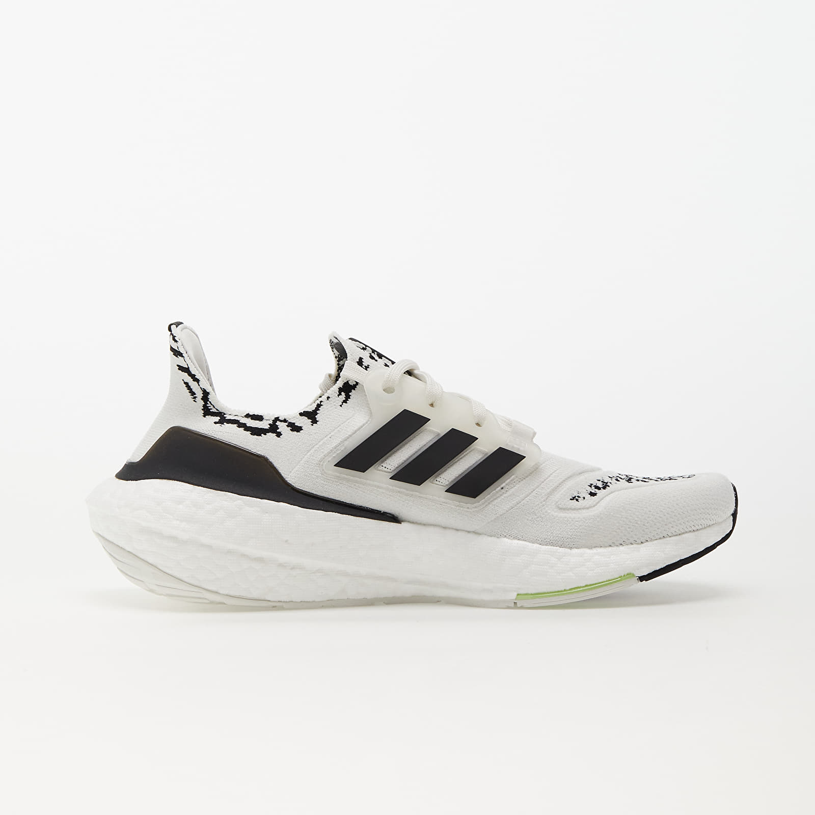 Meeste kingad adidas UltraBOOST 22 Non Dye/ Core Black/ Aluminium