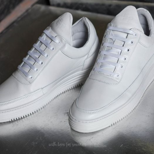 Filling Pieces Low Top