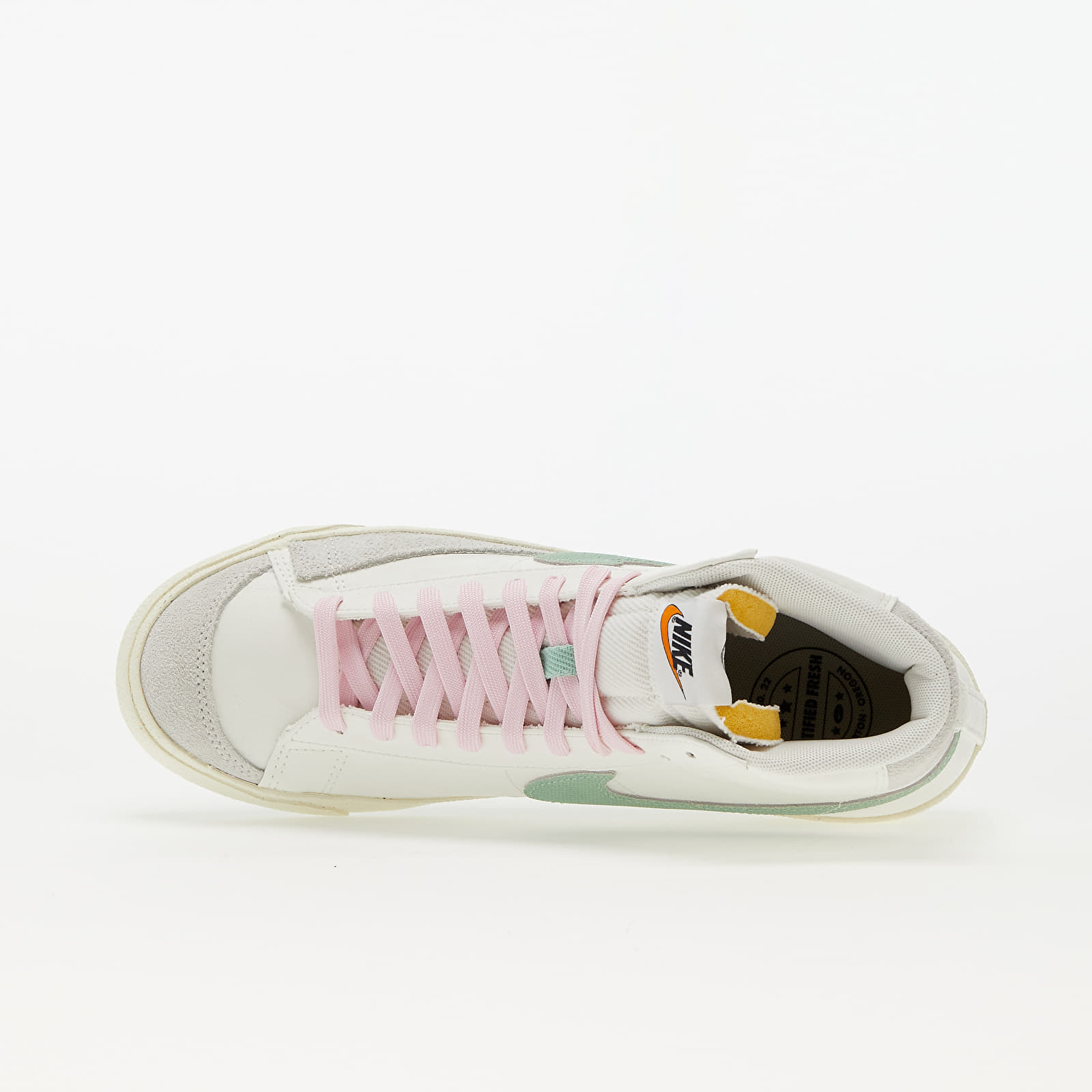 Sko til mænd Nike Blazer Mid '77 Premium Sail/ Enamel Green-Coconut Milk-Off Noir