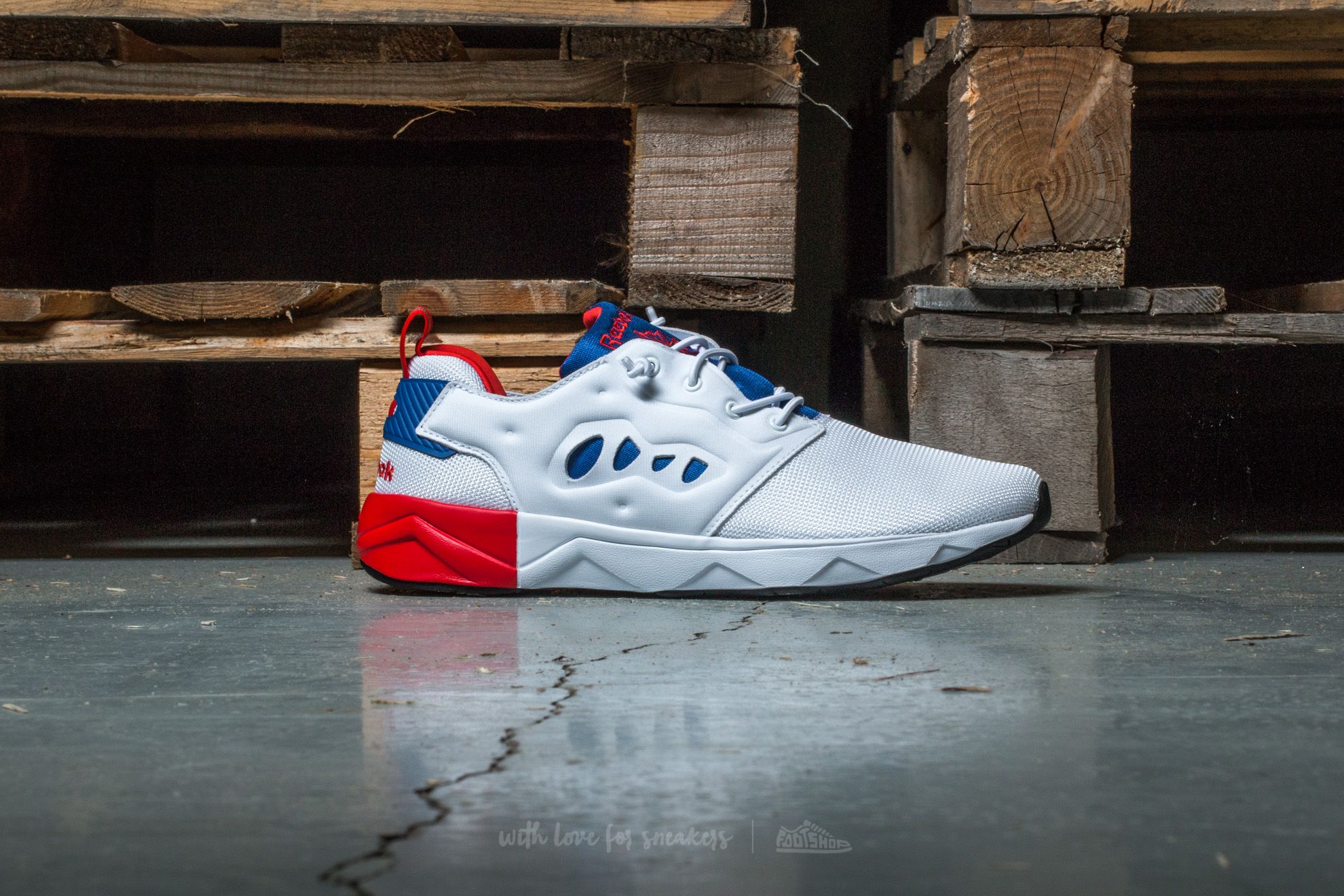 Herenschoenen Reebok Furylite II White Royal Riot Red Footshop