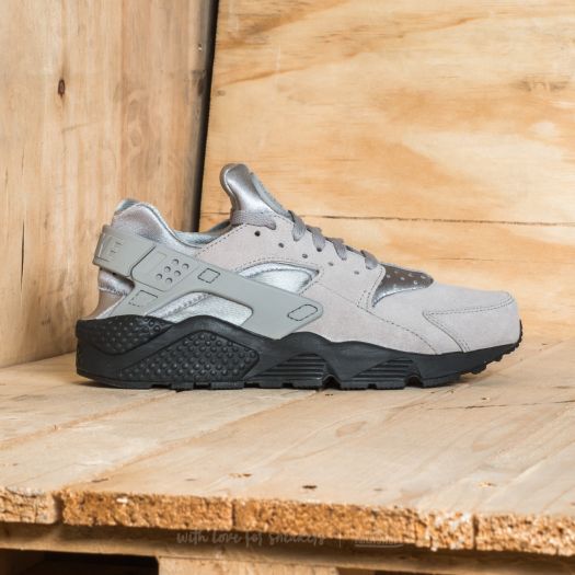 Men s shoes Nike Air Huarache Run SE Matte Silver Matte Silver