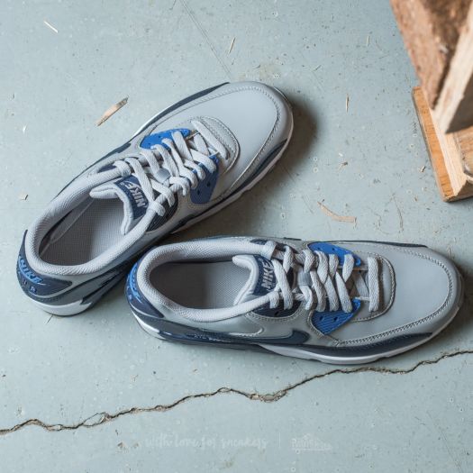 Women s shoes Nike Air Max 90 Leather GS Wolf Grey Binary Blue Footshop