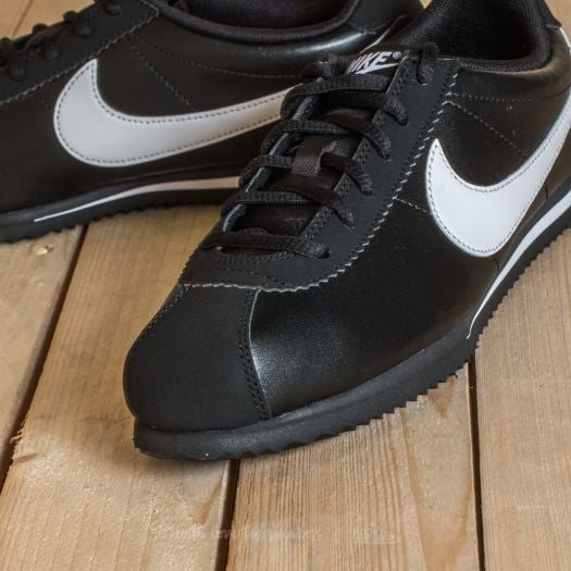 Nike cortez sale black sole