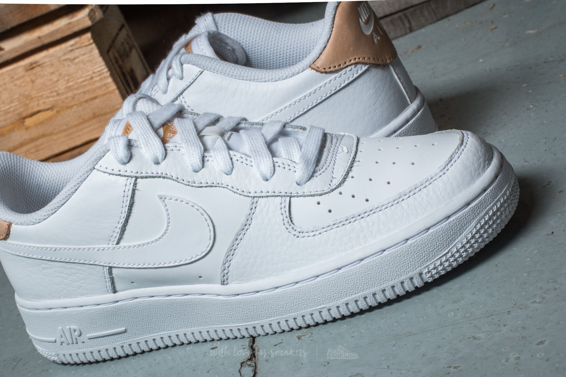 Schuhe Nike Air Force 1 LV8 (GS) White/ White-Gum Light Brown