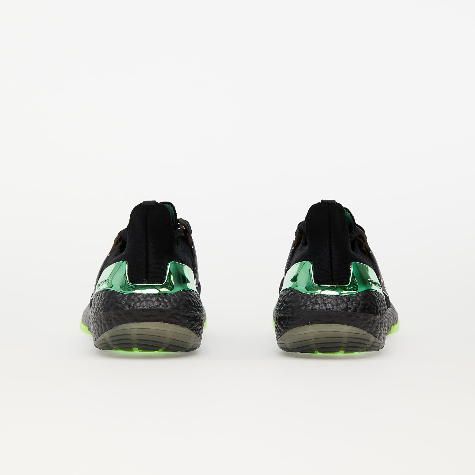 Ανδρικά παπούτσια adidas UltraBOOST 22 Core Black/ Iron Metalic/ Beam Grey