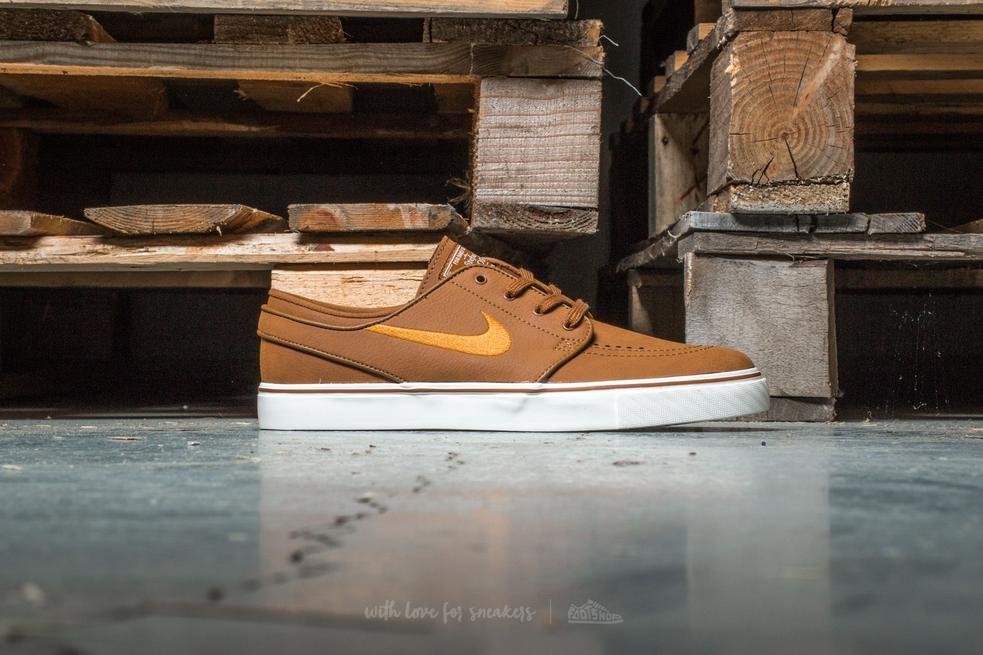 Zapatillas Hombre Nike Zoom Stefan Janoski L Ale Brown/ Desert Ochre-Sail