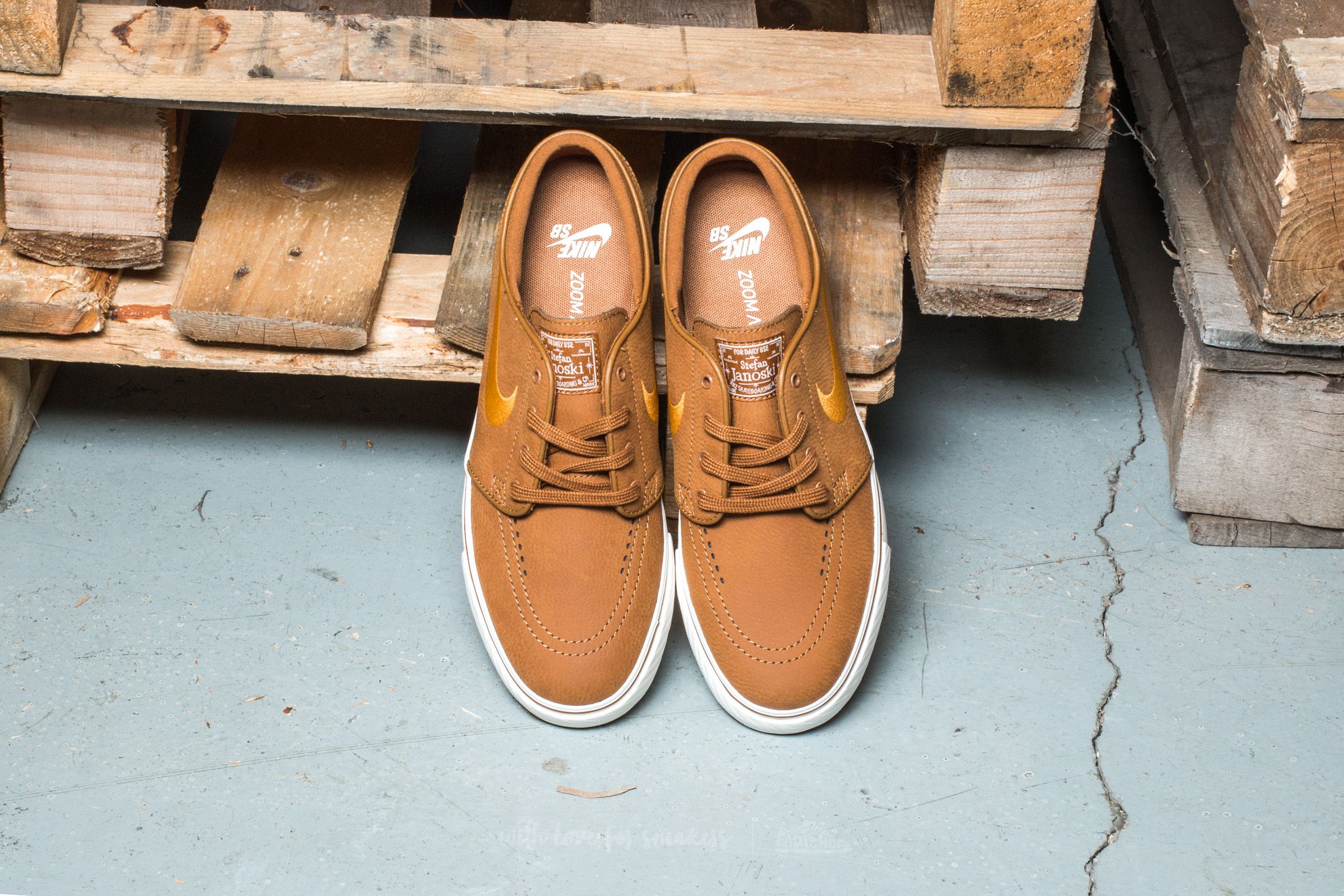 Zapatillas Hombre Nike Zoom Stefan Janoski L Ale Brown/ Desert Ochre-Sail