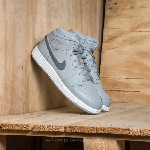 Women s shoes Air Jordan 1 mid BG Wolf Grey Cool Grey White Footshop