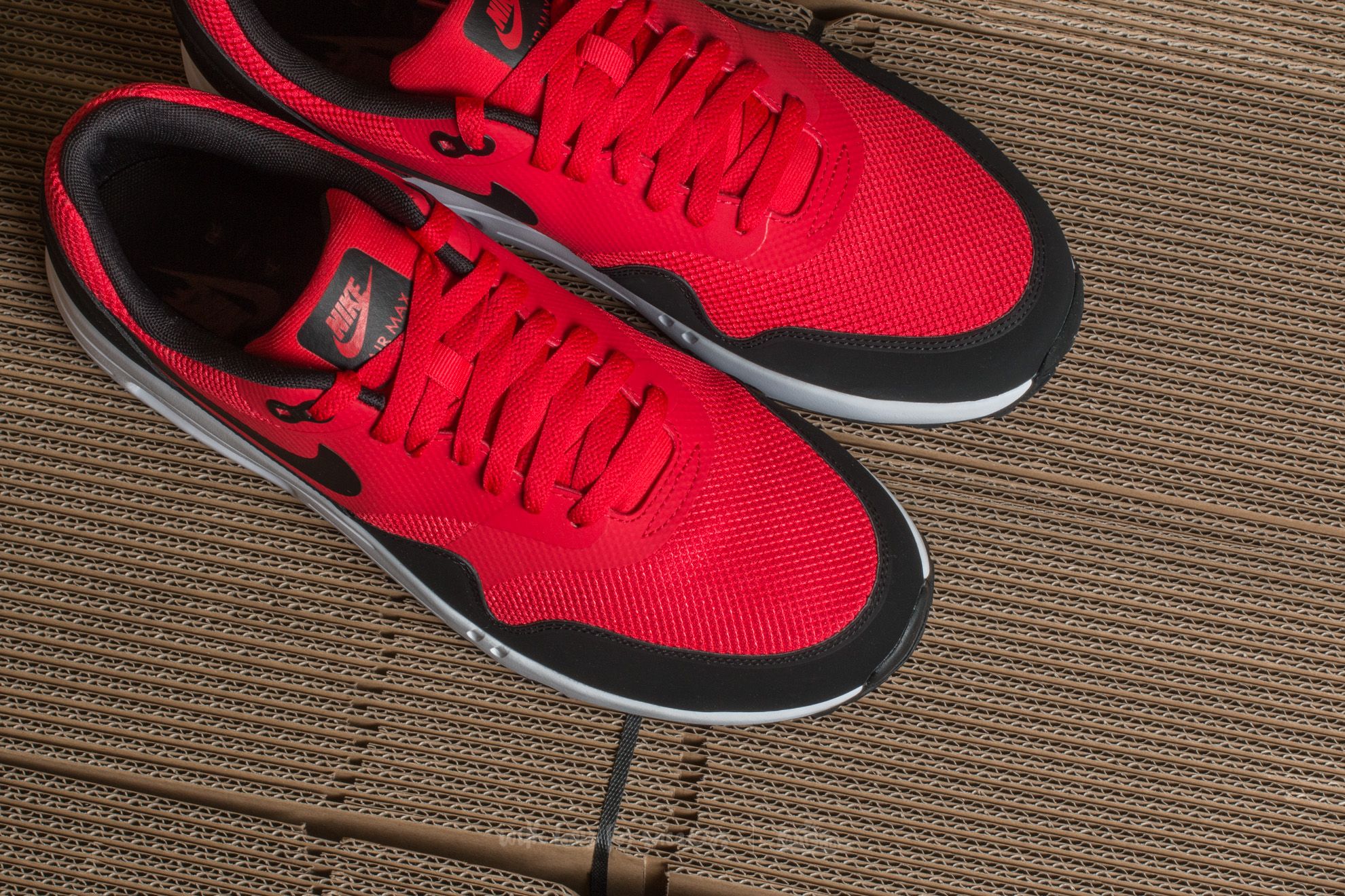 Nike air max 1 ultra 2.0 essential university red hot sale