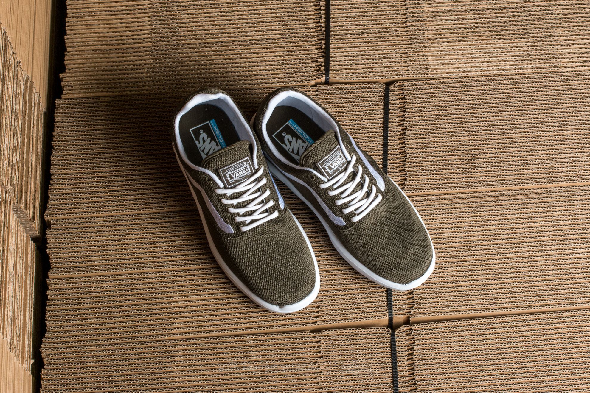 Vans iso sale 1.5 plus