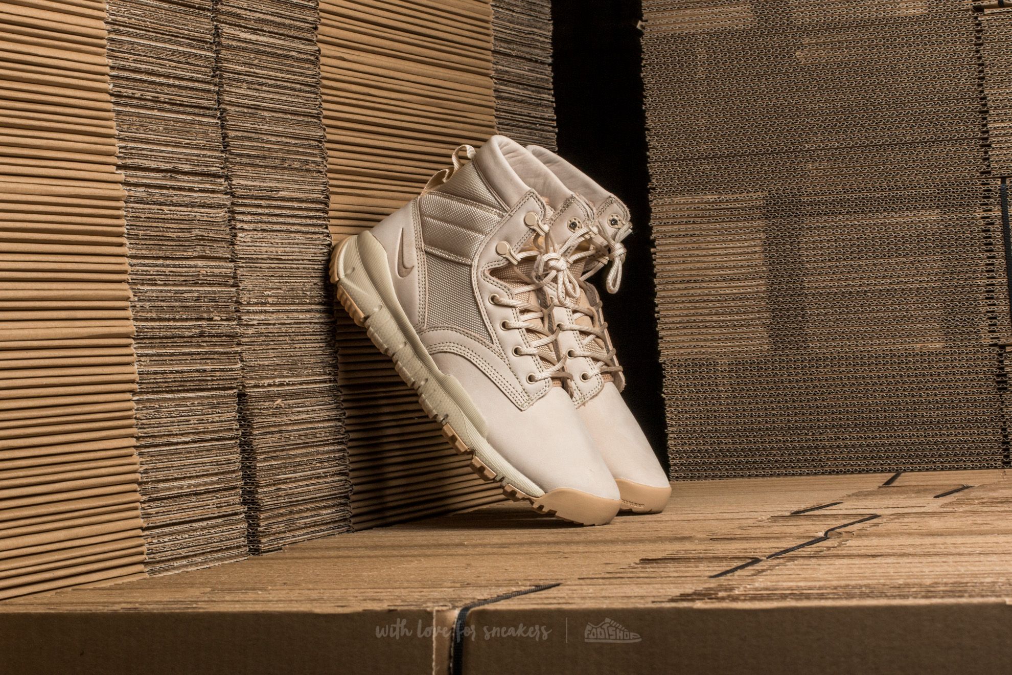 Chaussures et baskets homme Nike SFB 6" NSW Leather Oatmeal/ Oatmeal-Linen