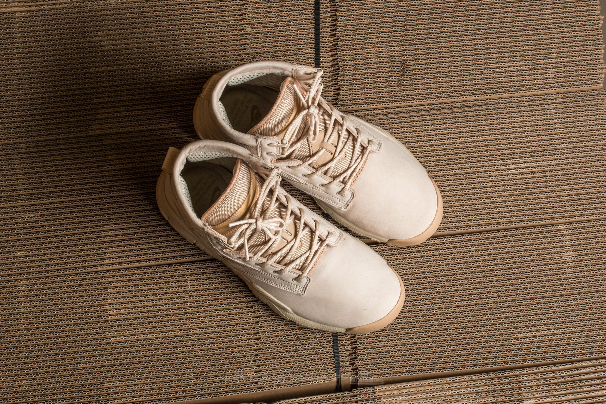 Sko til mænd Nike SFB 6" NSW Leather Oatmeal/ Oatmeal-Linen