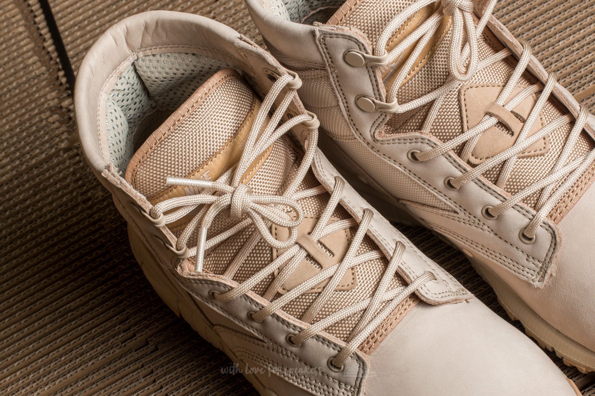 Sko til mænd Nike SFB 6" NSW Leather Oatmeal/ Oatmeal-Linen