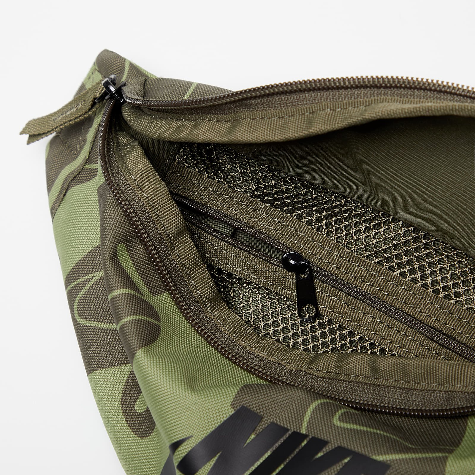 Hip bags Nike Heritage Fanny Pack Medium Olive Medium Olive
