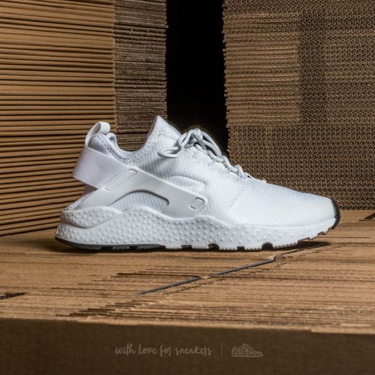 Air huarache 5 white hot sale