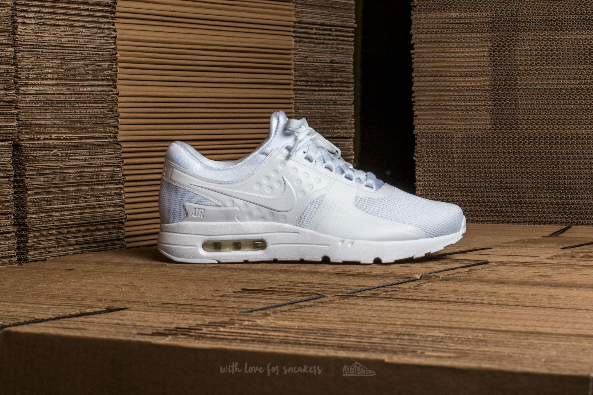 Nike air max zero essential white on feet hot sale