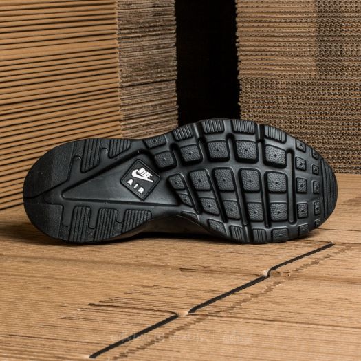 Nike air huarache run ultra 39 top