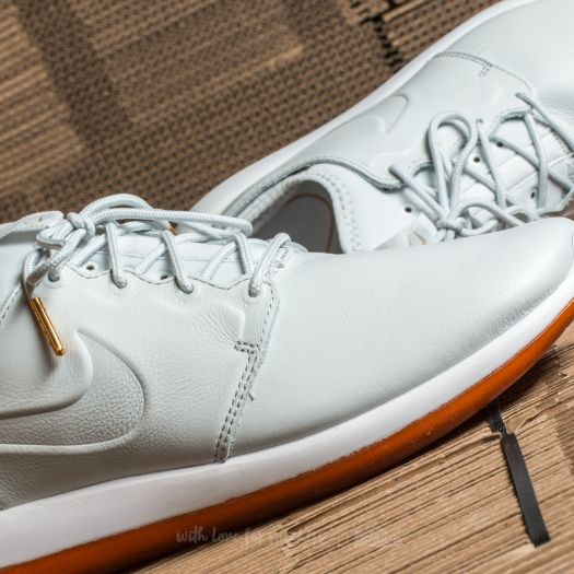 Roshe off white hot sale