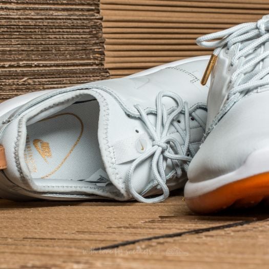 Roshe 2 white best sale mens