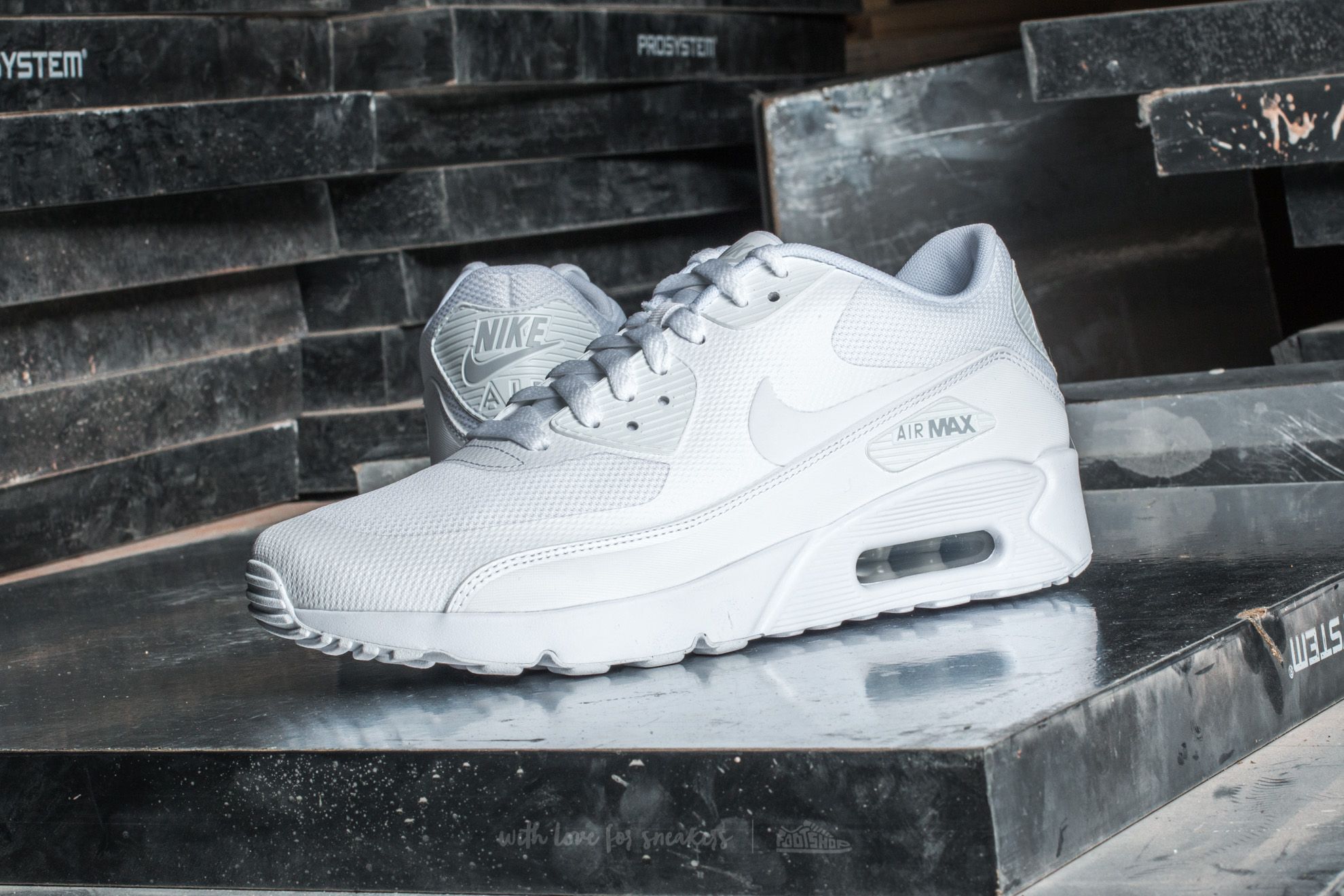 Nike air max 90 ultra 2.0 store essential triple white