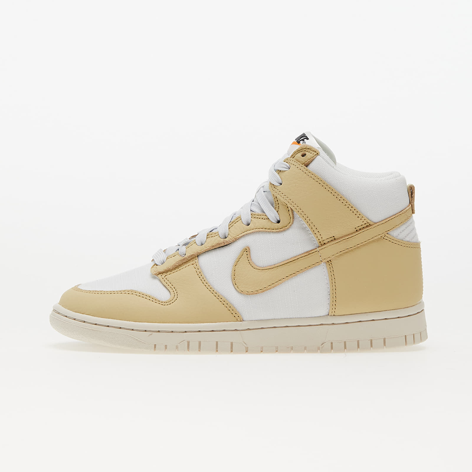 Damesschoenen Nike W Dunk High LX Team Gold/ Summit White-Phantom