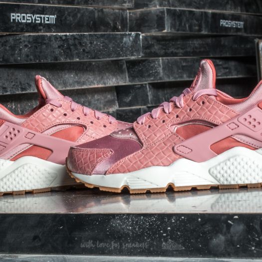 Nike air huarache run mid pink online