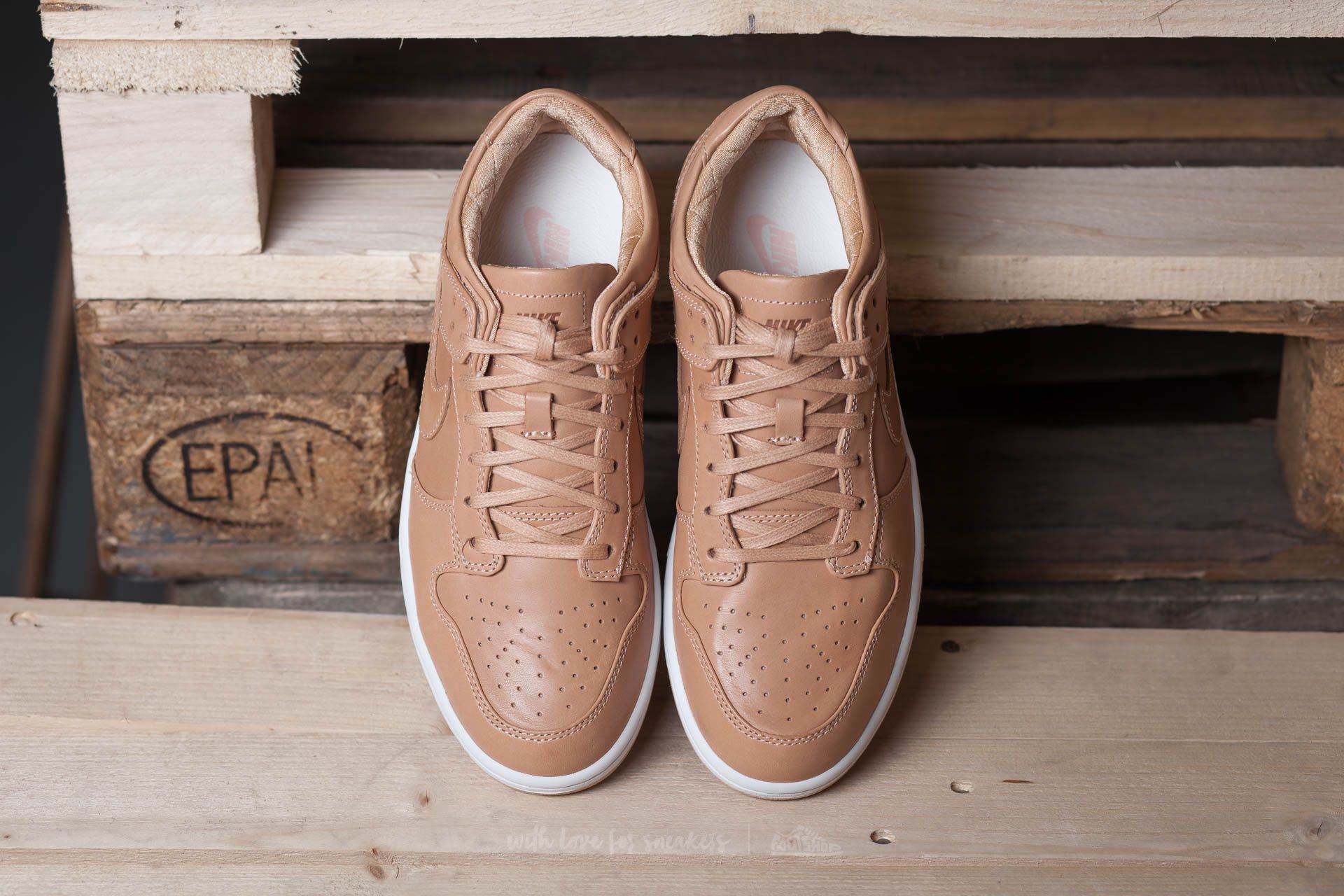 Nikelab dunk lux low arctic orange clearance