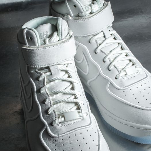 Nike Wmns Air Force 1 Upstep Hi SI