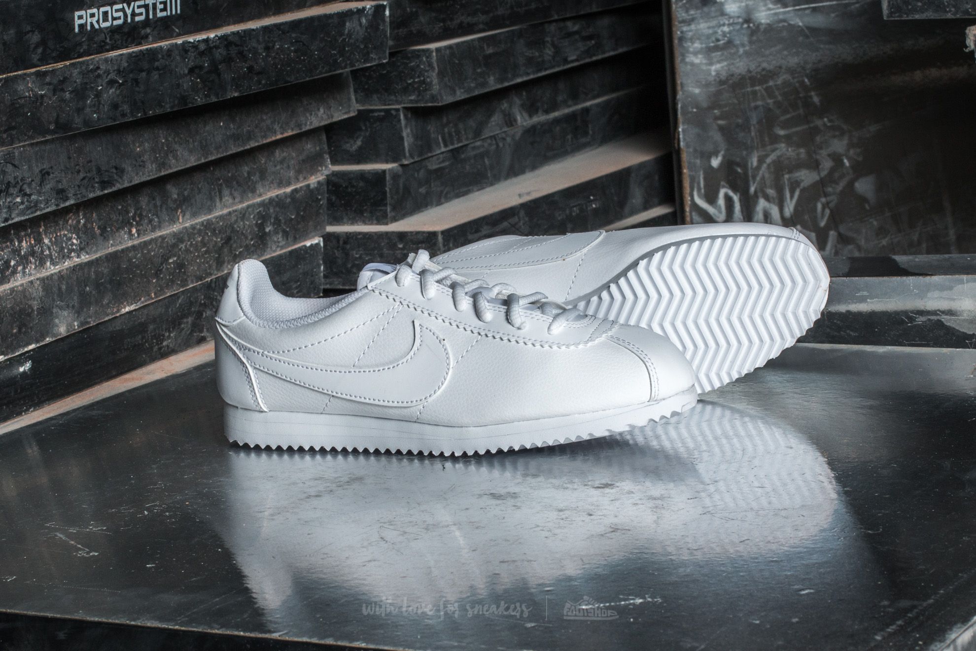 Women s shoes Nike Cortez GS White White Wolf Grey Footshop