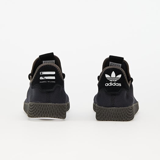 Pharrell williams adidas trainers black store