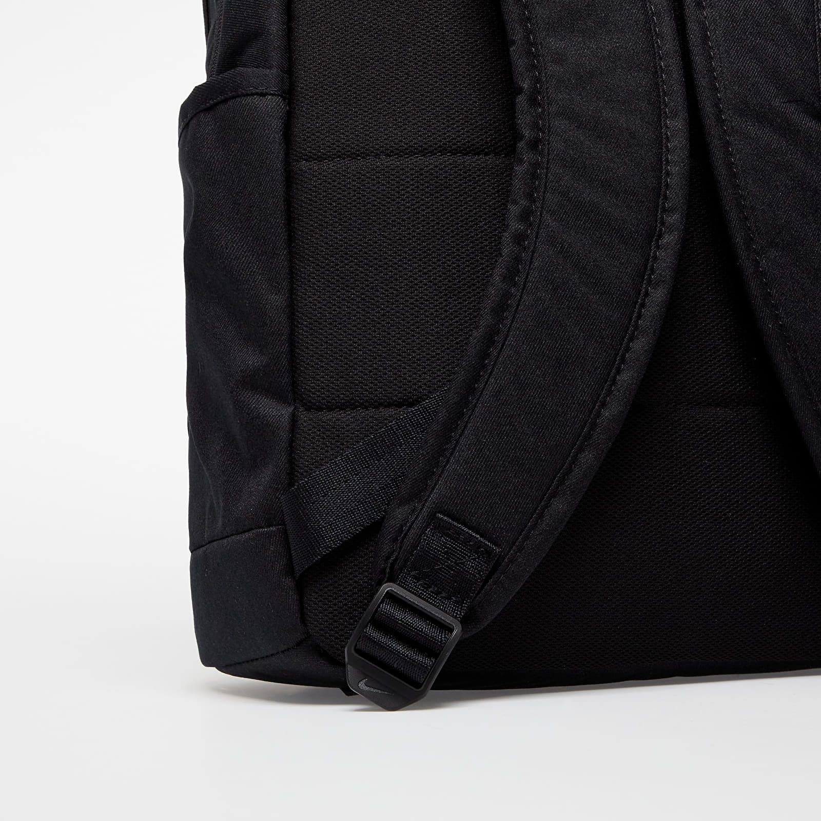 Hátizsákok Nike Elemental Premium Backpack Black/ Black/ Anthracite