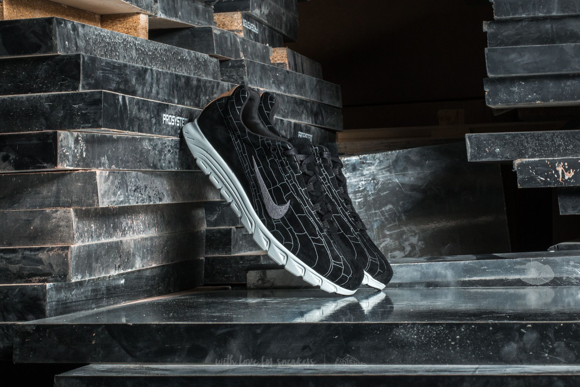 Nike mayfly sale leather premium