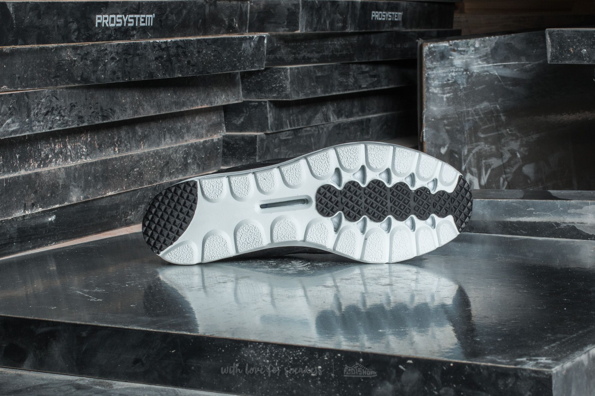 Scarpe uomo Nike Mayfly Leather Premium Black/ Black-Dark Grey-Linen