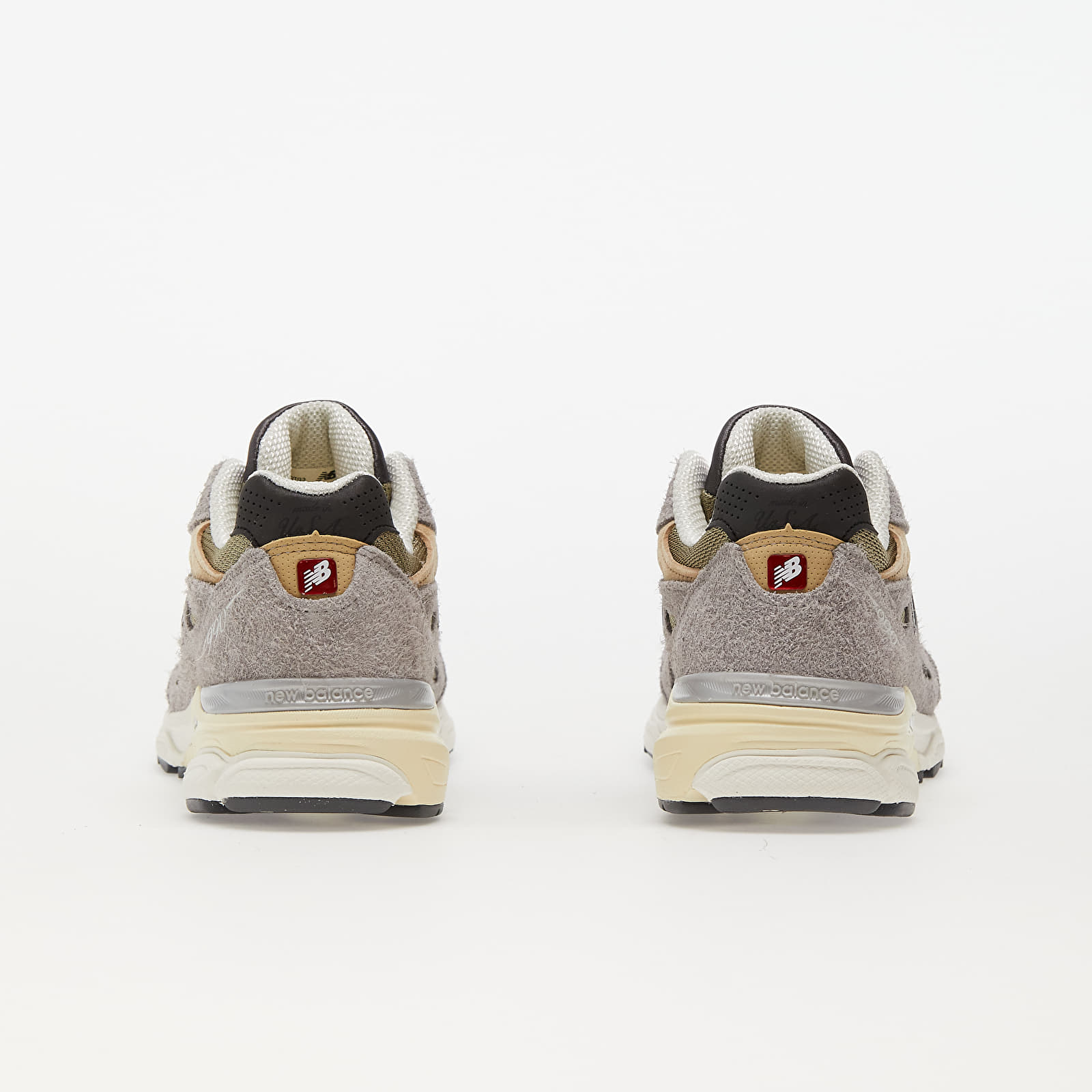 Herresko New Balance x Teddy Santis 990 V3 Grey/ Olive/ Beige
