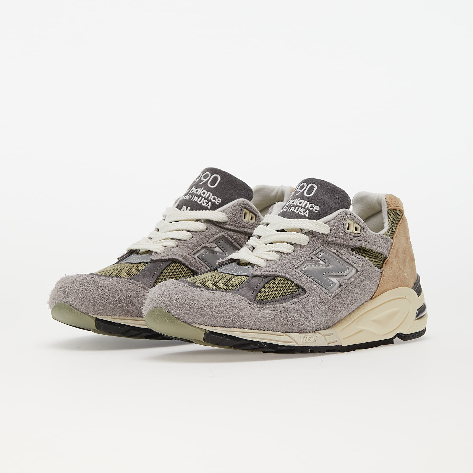 Men's shoes New Balance x Teddy Santis 990 V2 Grey/ Olive/ Beige