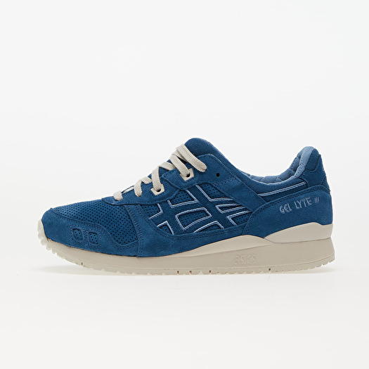Light blue asics gel lyte outlet