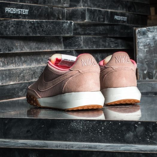 Nike W Roshe Waffle Racer NM Premium