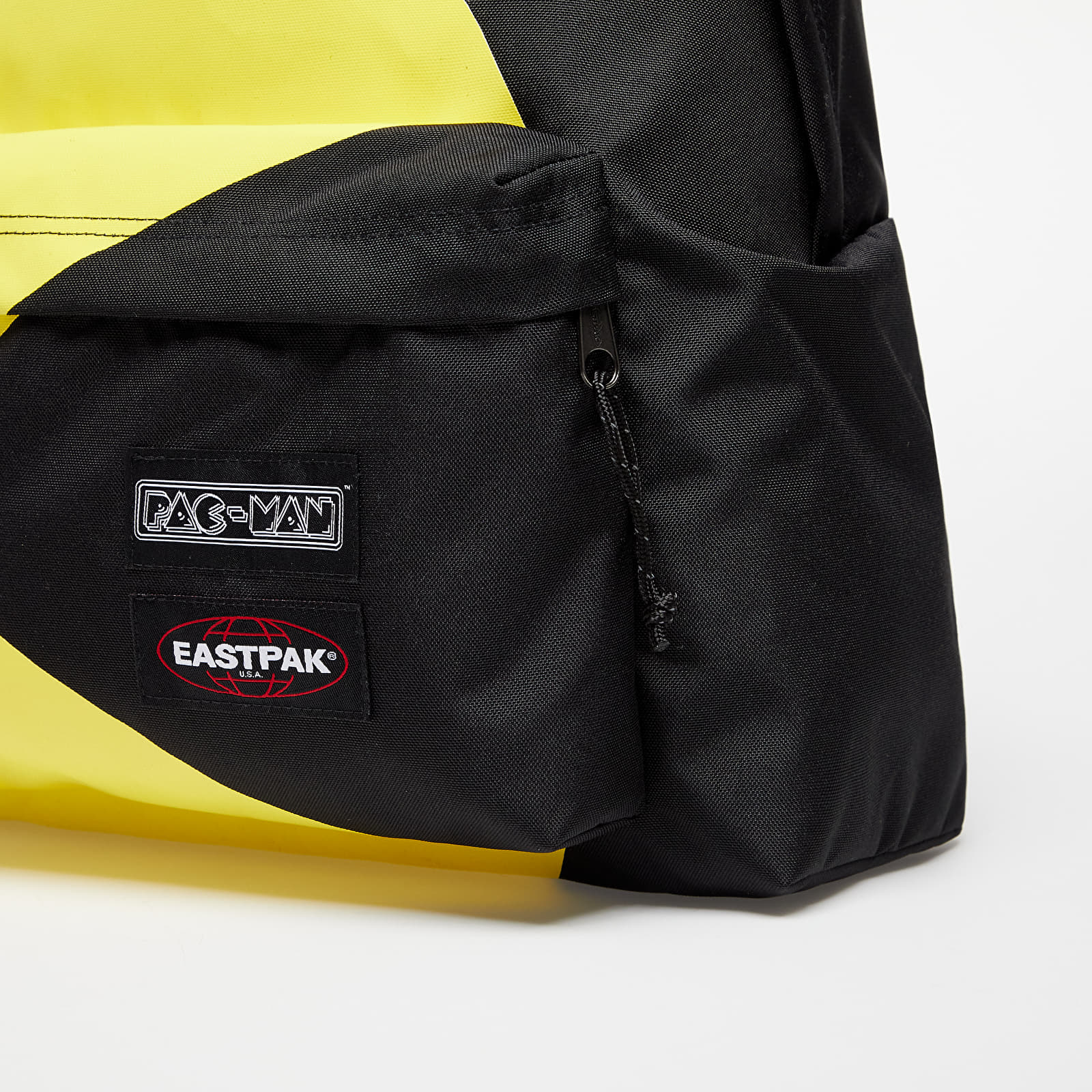 Раници EASTPAK x PAC-MAN Padded Pak'R Pacman Placed