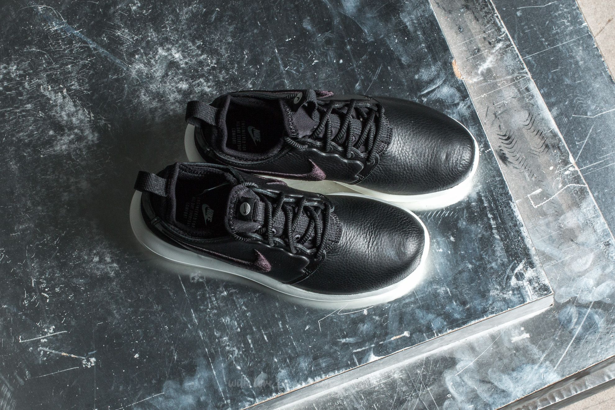Damen Sneaker und Schuhe Nike W Roshe Two SI Black/ Black-Ivory