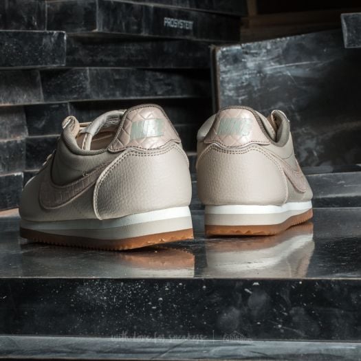 Classic cortez outlet leather w