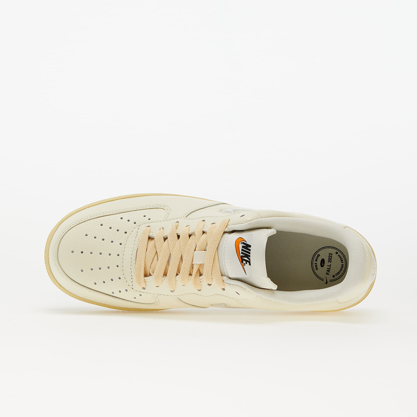 Women s shoes Nike W Air Force 1 07 LX Coconut Milk Light Bone