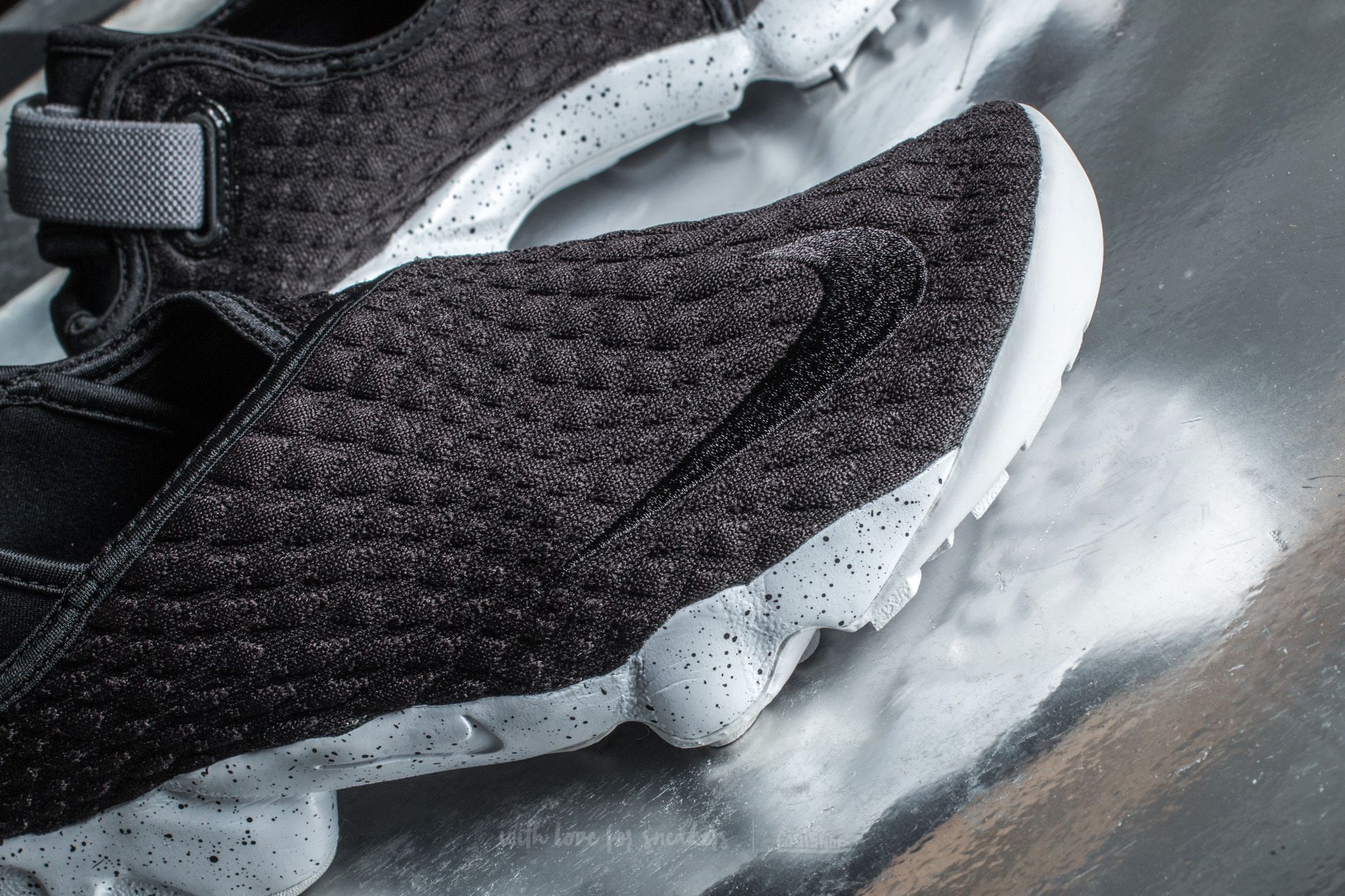 Nike rift wrap sales