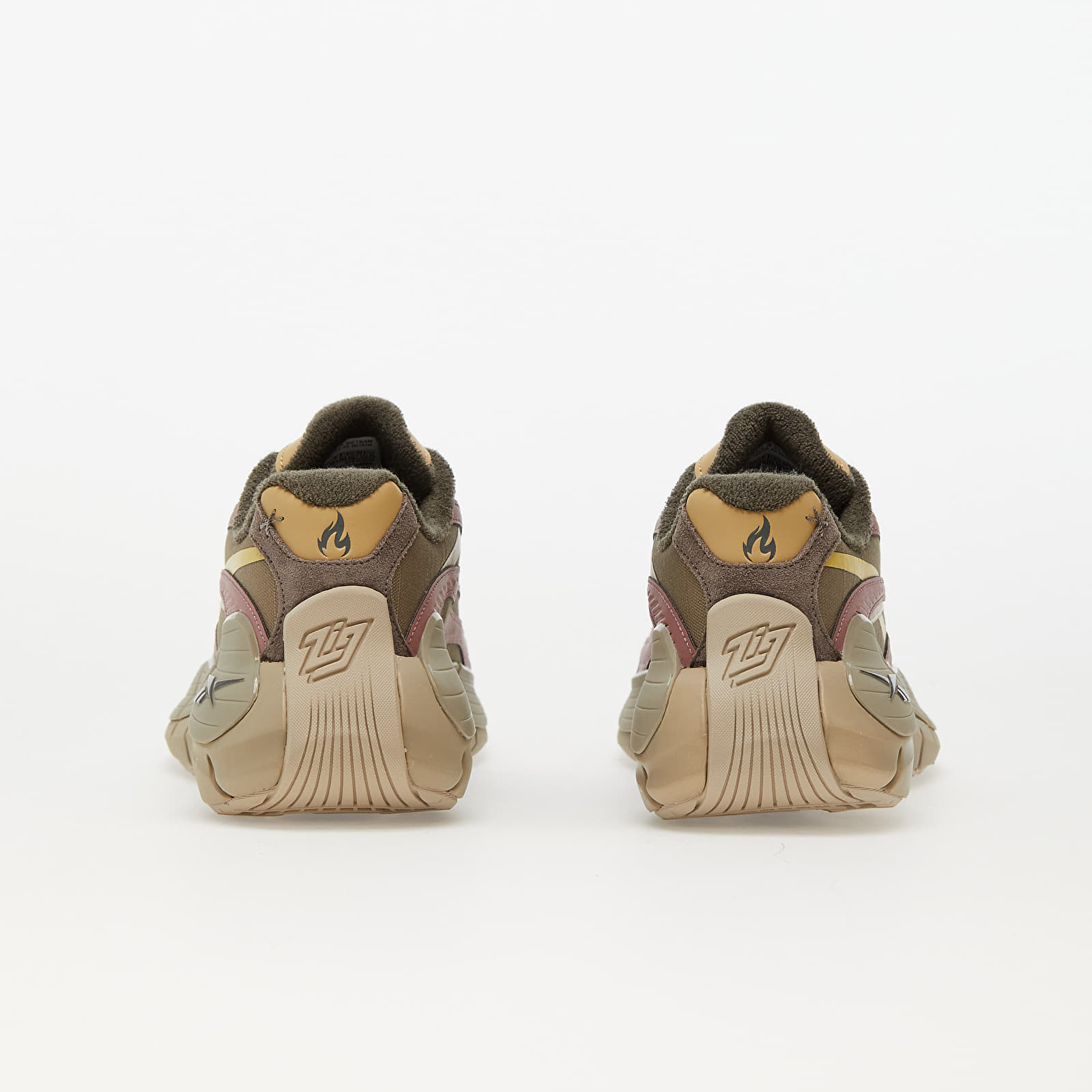 Pánske tenisky a topánky Reebok x Street Fighter Zig Kinetica 2.5 Cinnamon Stick/ Party Earl/ Weathered Yellow