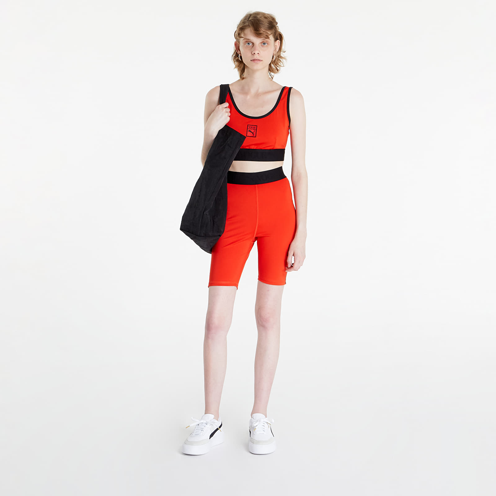Rövidnadrágok Puma x VOGUE Tight Shorts Fiery Red