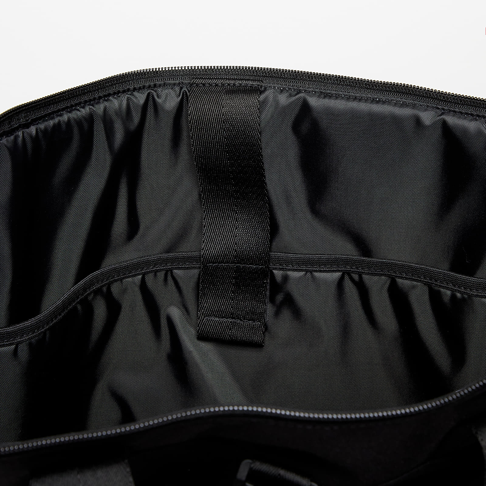 Crossbody-väskor EASTPAK Elmet Roothed Black