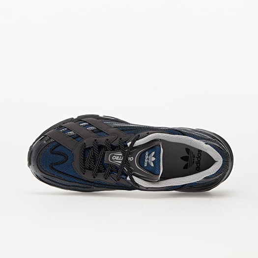 Adidas yung dietro hotsell
