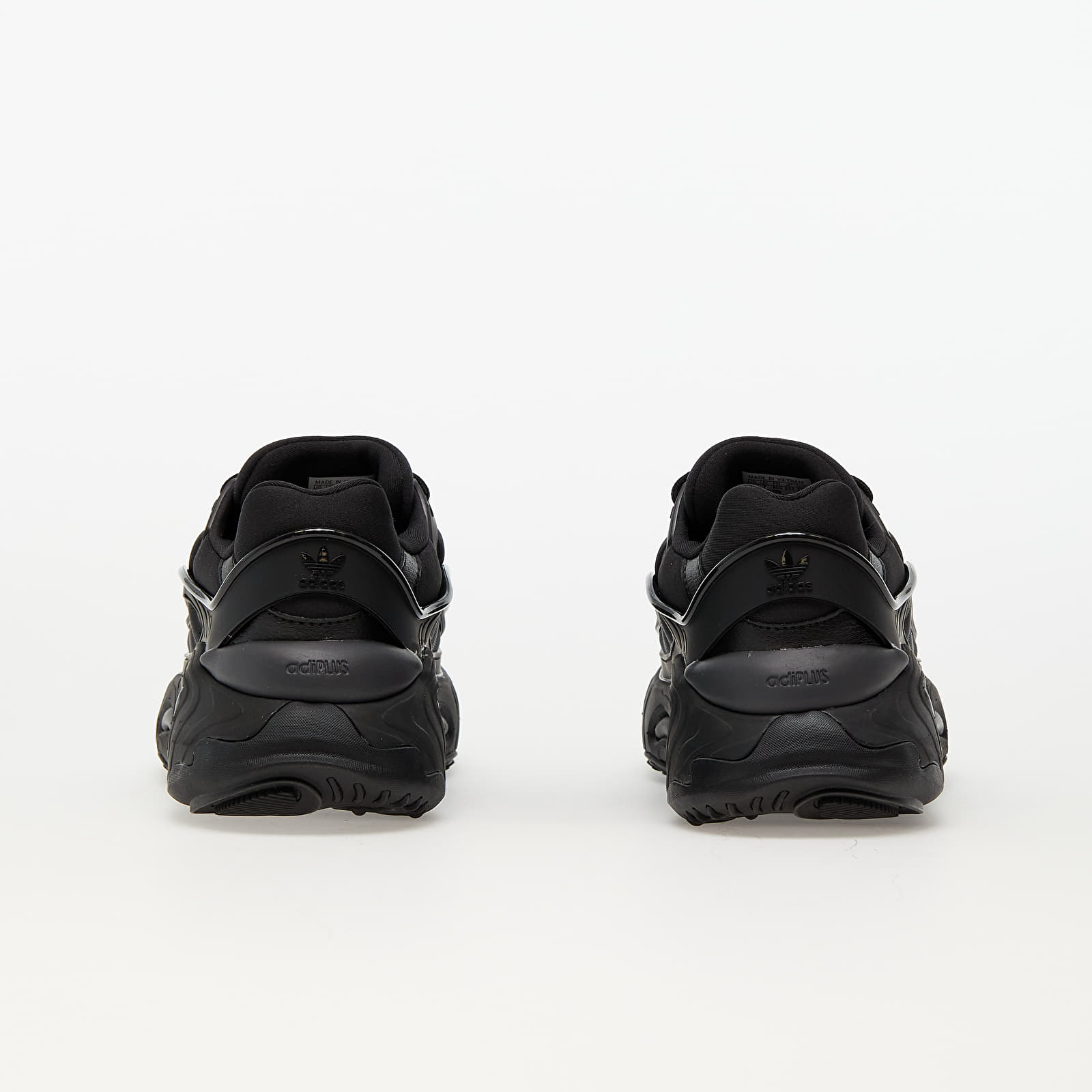 Мъжки кецове и обувки adidas Oznova Core Black/ Grey Five/ Core Black