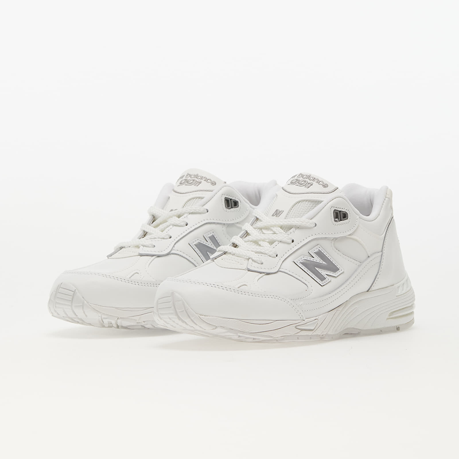 Chaussures et baskets femme New Balance 991 White Footshop